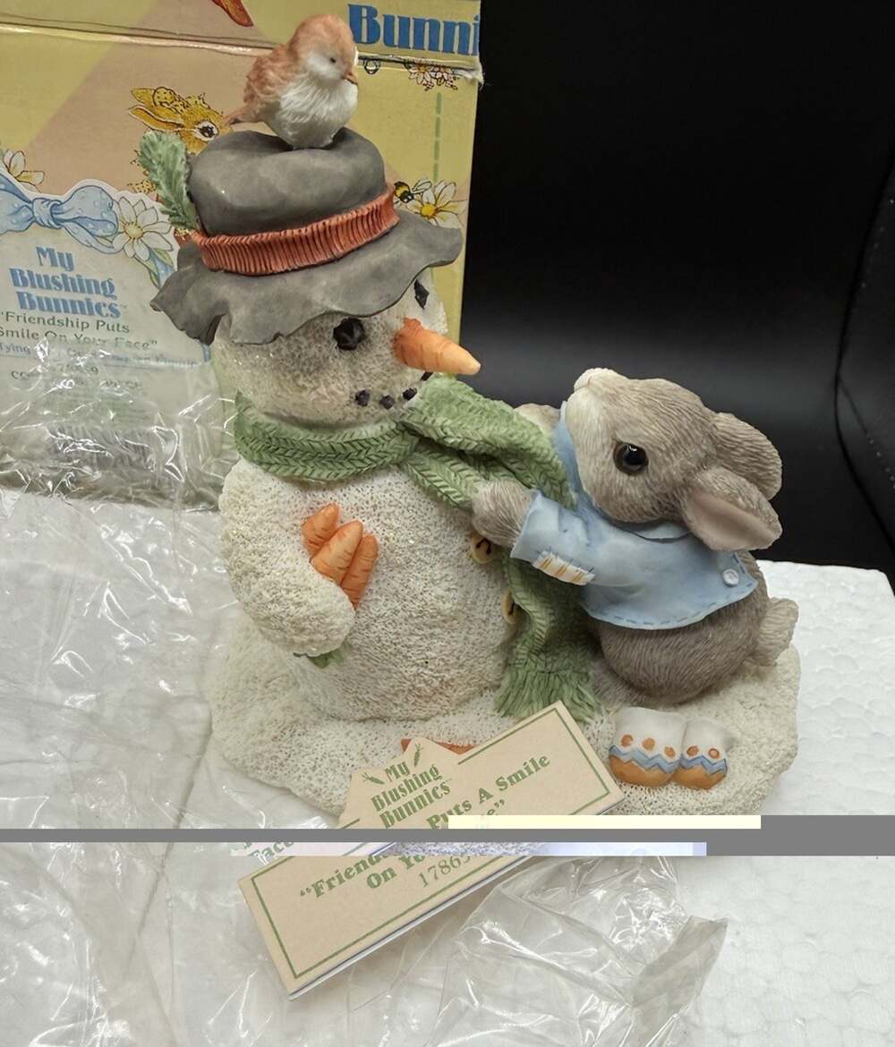 My Blushing Bunnies Friendship Puts A Smile On Your Face 1996 Enesco New In Box